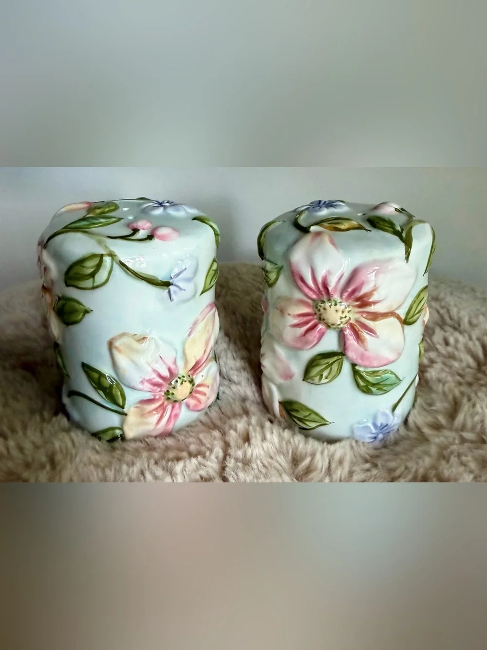 Floral Ceramic Salt & Pepper Shakers Raised 3D Flowers Cottagecore Pastel Set